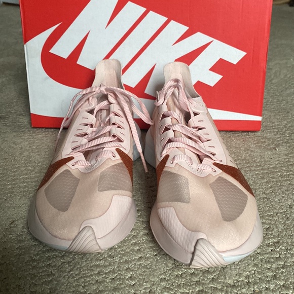 Nike Zoom Gravity 'Echo Pink' CT1192-600 - Picture 2 of 8